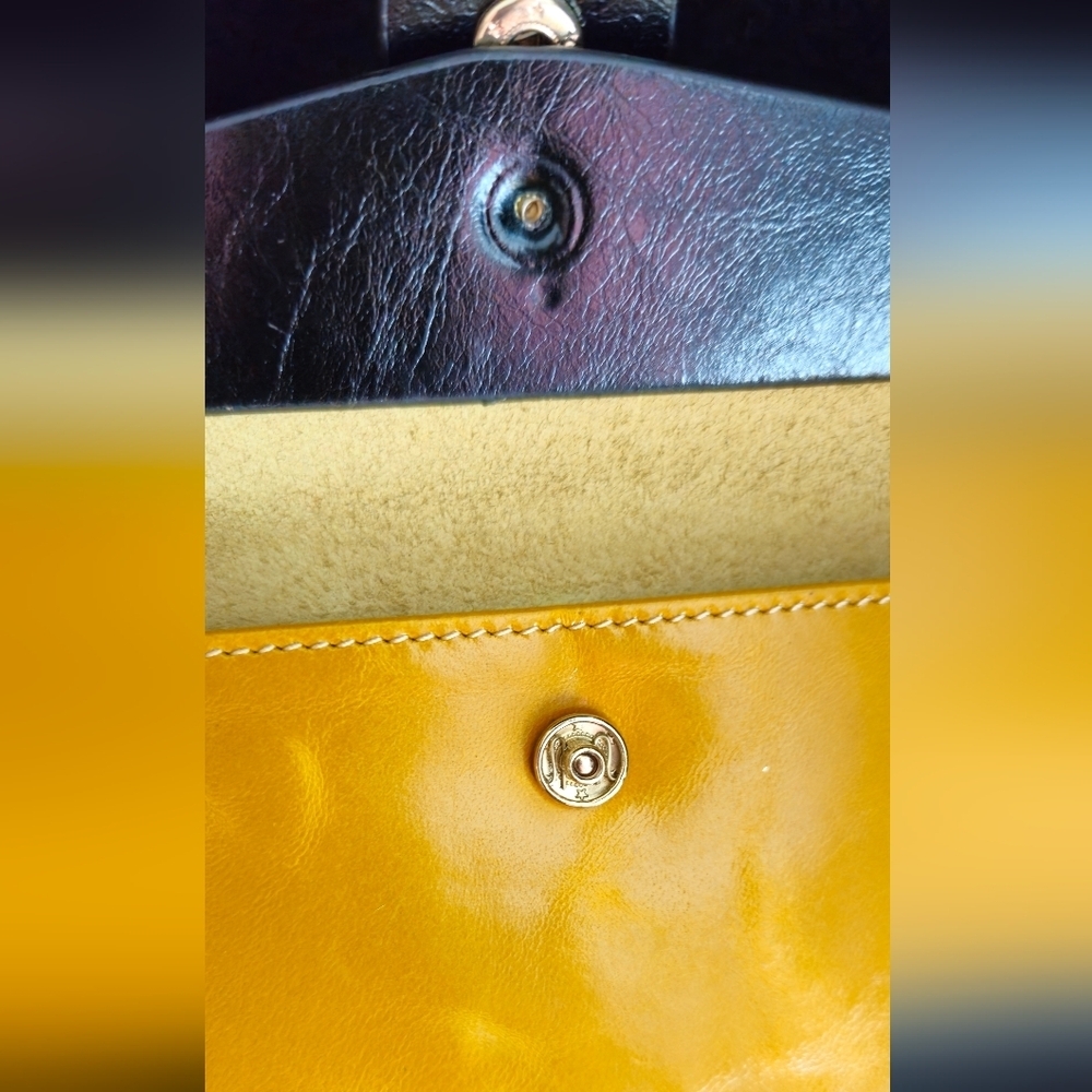 It's Life Gold/Carmel Leather Wallet with Snap Closure - Picture 8 of 8